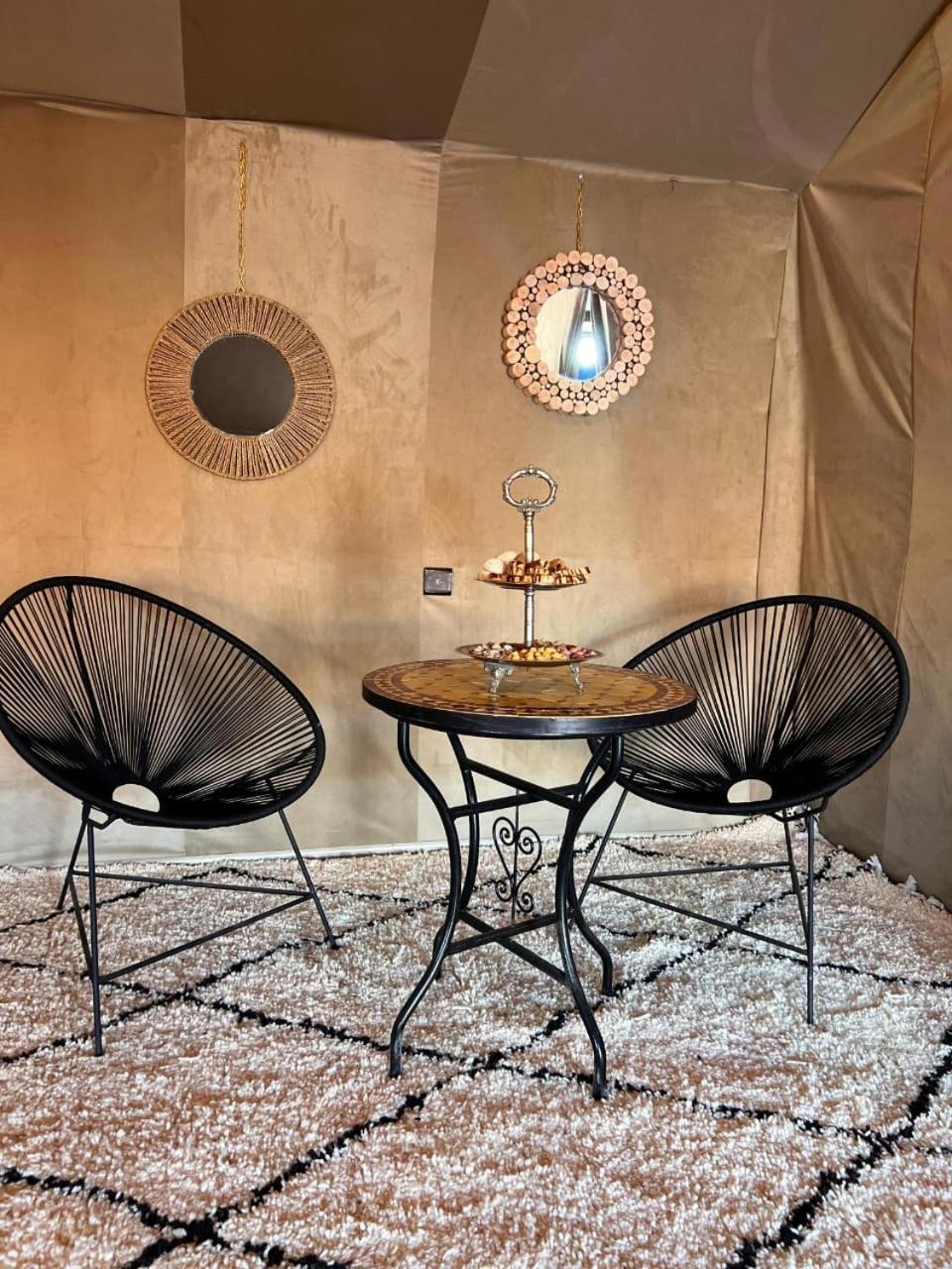 Nizar Luxury Tent 梅尔祖卡 外观 照片