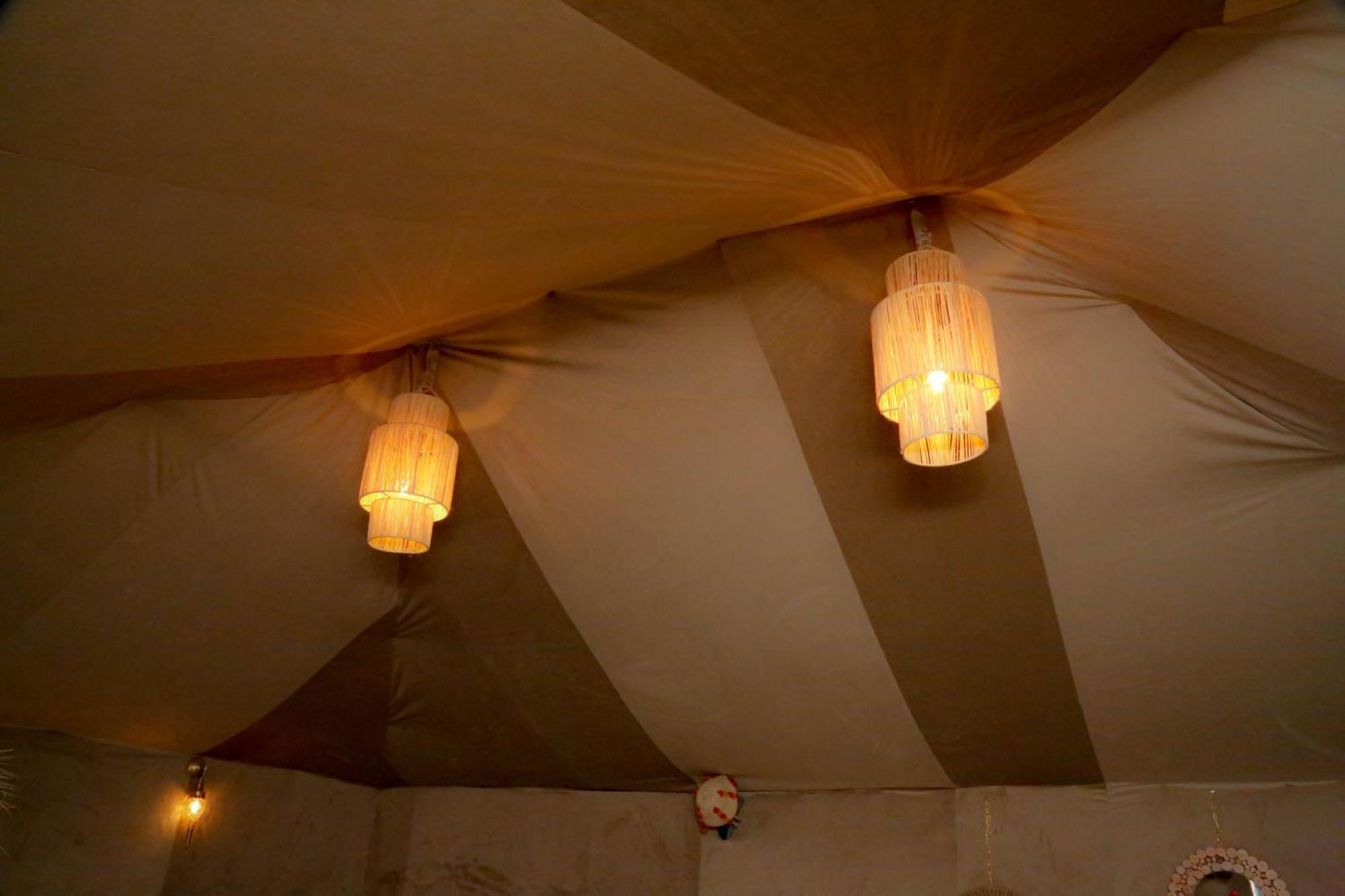 Nizar Luxury Tent 梅尔祖卡 外观 照片