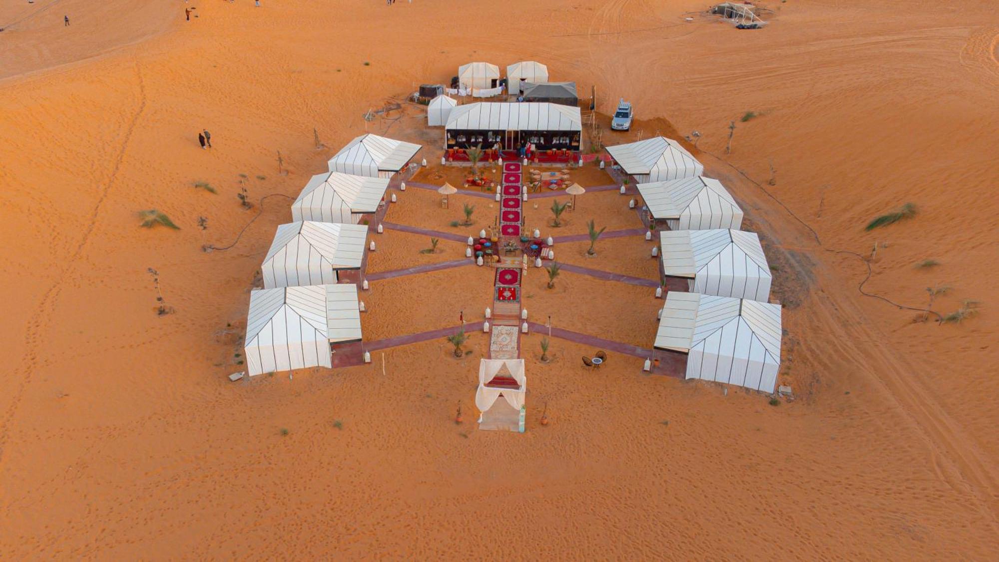 Nizar Luxury Tent 梅尔祖卡 外观 照片