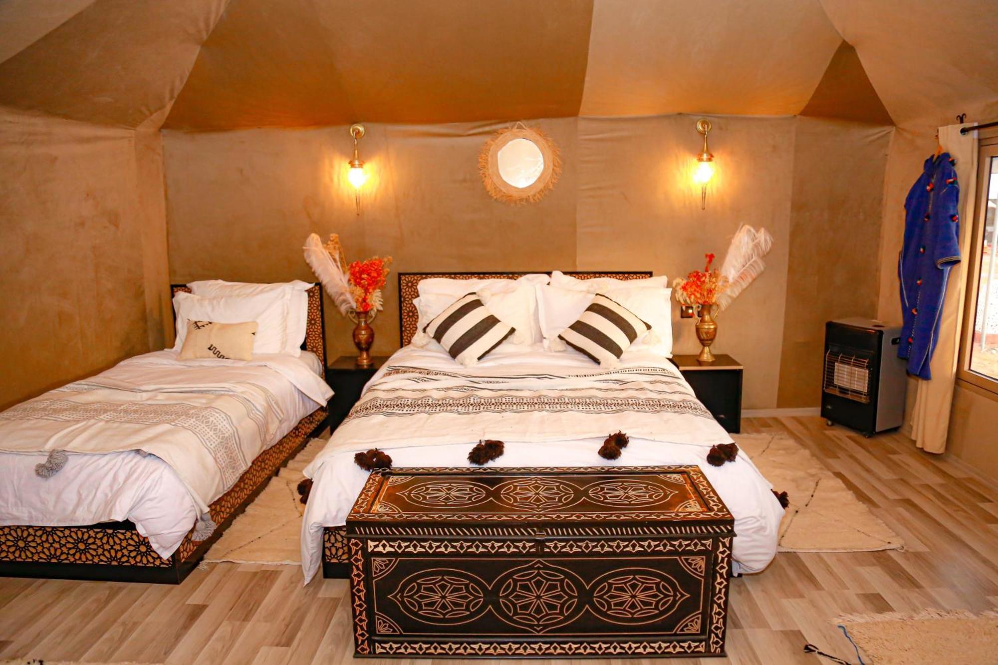 Nizar Luxury Tent 梅尔祖卡 外观 照片